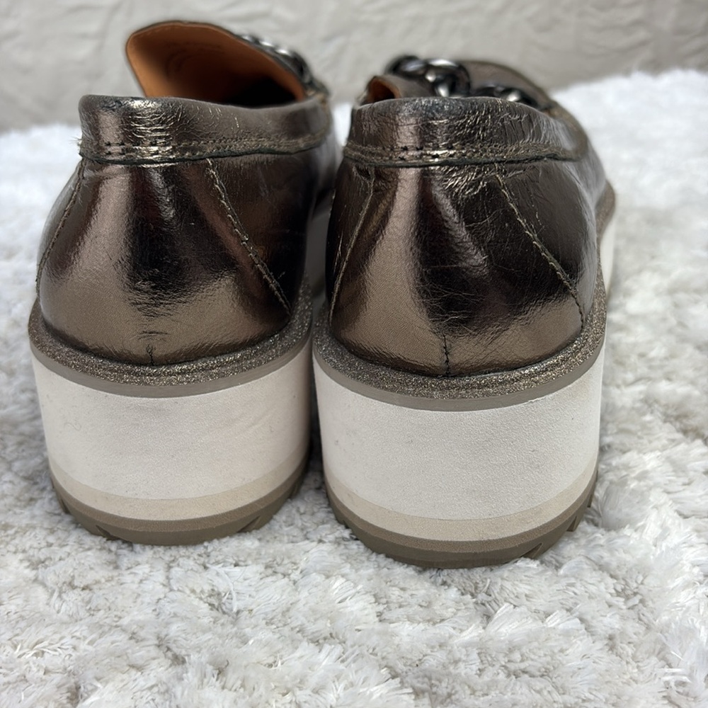 Johnston & Murphy Gracelyn Chain Loafers - Picture 6 of 12